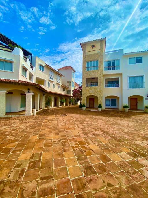 בייהיבה Paradise Suite Cadaques מראה חיצוני תמונה