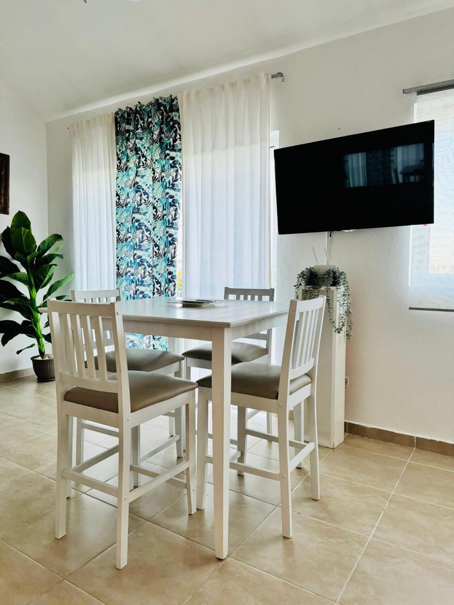 בייהיבה Paradise Suite Cadaques מראה חיצוני תמונה