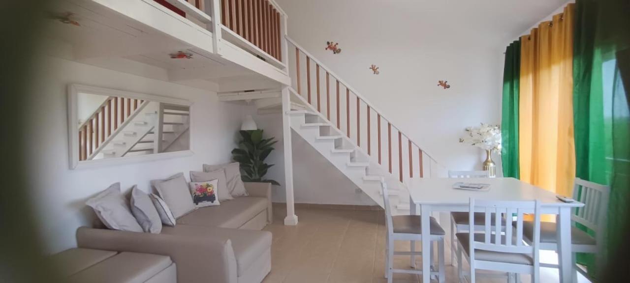 בייהיבה Paradise Suite Cadaques מראה חיצוני תמונה